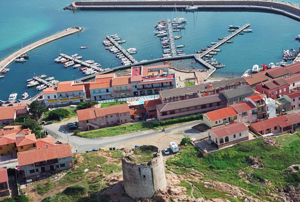 Isola Rossa Appartamenti Superior Eksteriør billede
